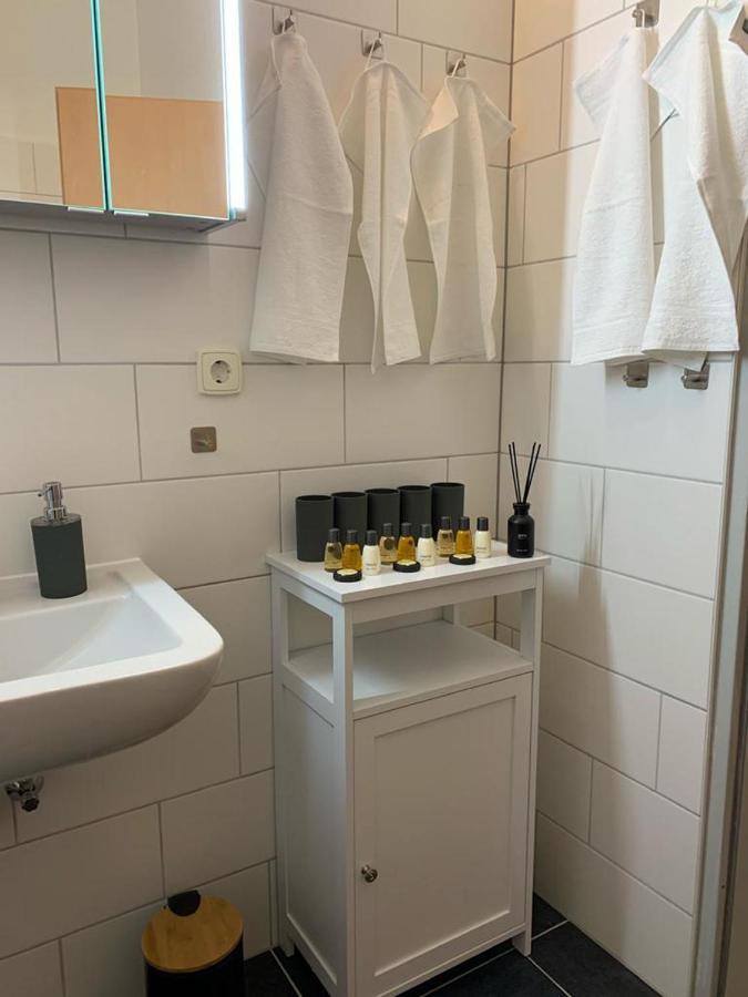 Ferienwohnung Zentral 72qm Style Küche Boxspringbett 1 Parkplatz Osnabrück Exterior foto
